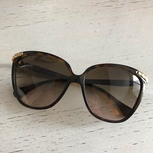 Authentic D&G Tortoise Shell Sunglasses